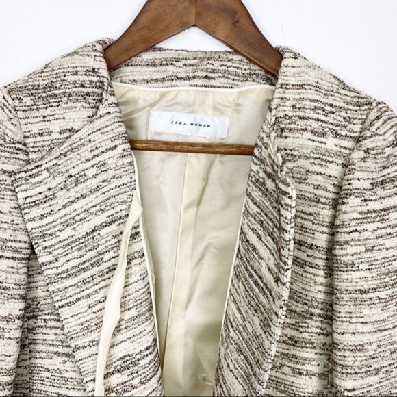 Zara Cream Gold Striped Cropped Blazer - Picture 2 of 10